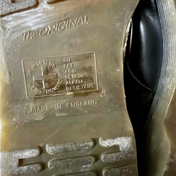Dr. MARTENS Made in England Black Leather Combat Boots Women's 10 Vintage
Grunge - Picture 9 of 14